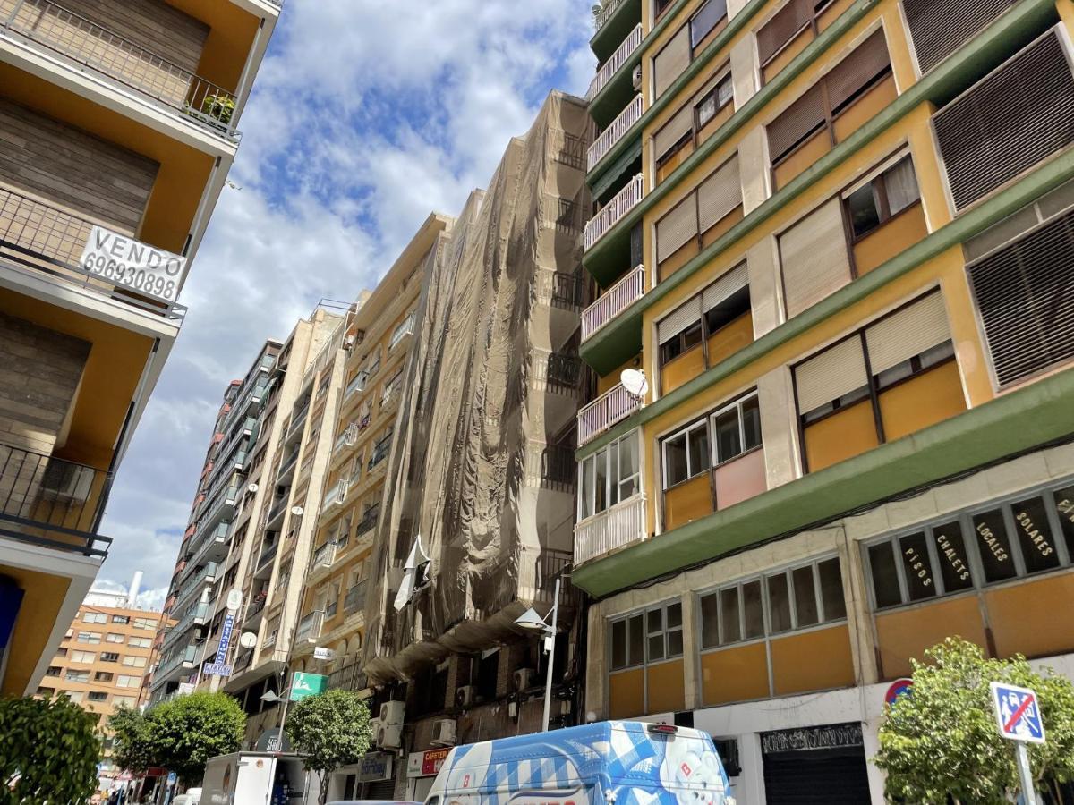 Cozy San Cristobal Apartment In Heart Of Alicante Exterior foto